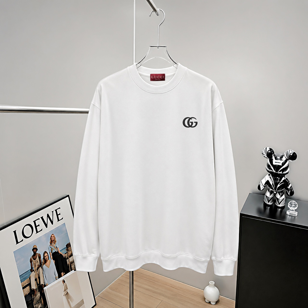 Gucci White Interlocking GG Embroidered Crewneck Sweatshirt